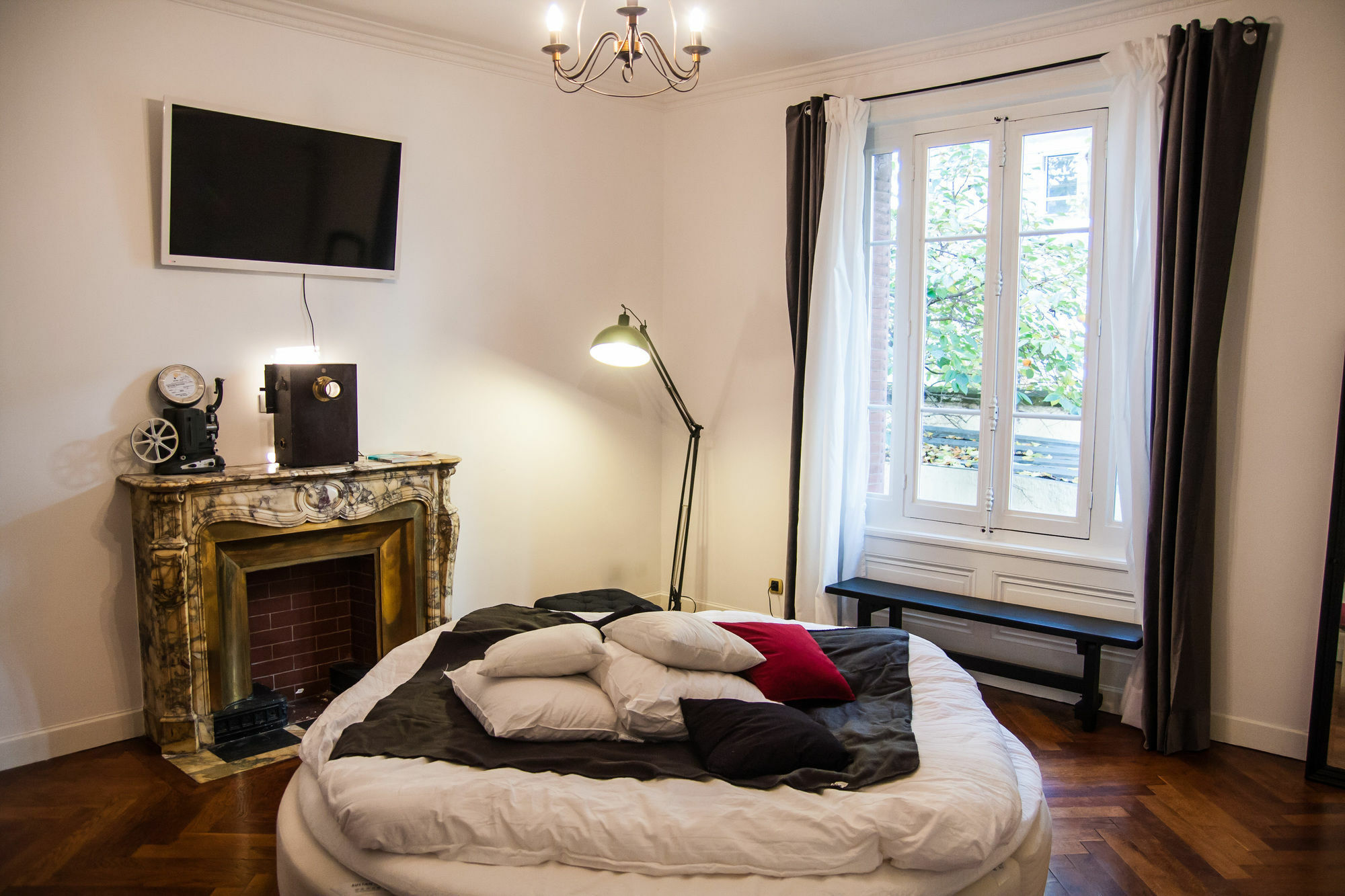 Bed & Breakfast Felix Dort Lyon, France - book now, 2024 prices